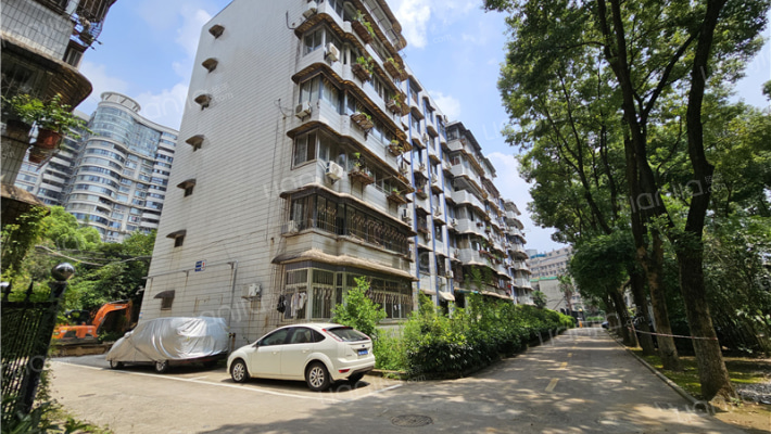 湖北省社会科学院西院宿舍区外景图