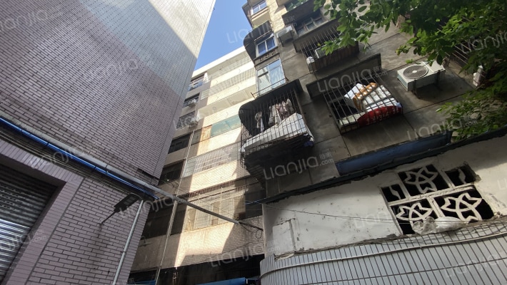 新华小区外景图