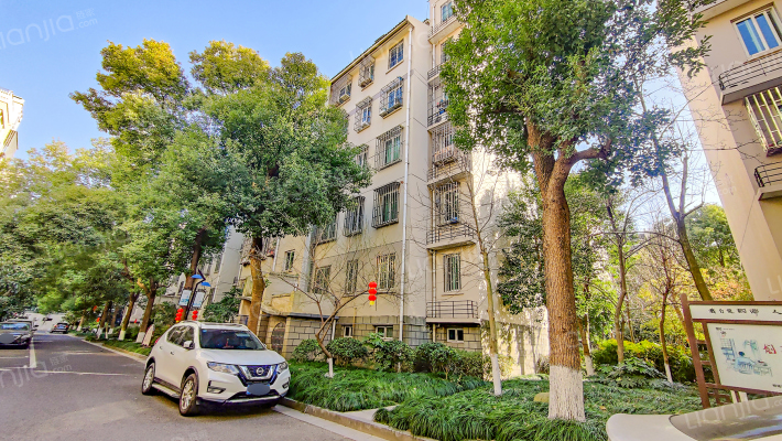 茅盾西路186号外景图