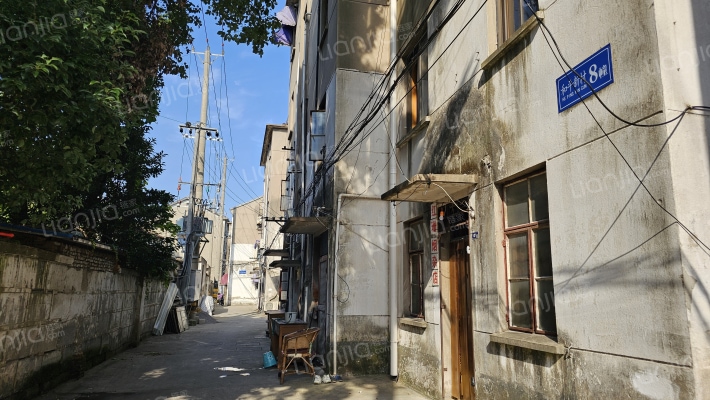 和平新村外景图