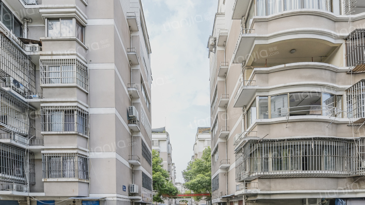 立新花园南区外景图