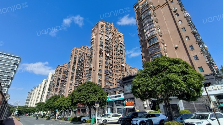 丽景华府外景图