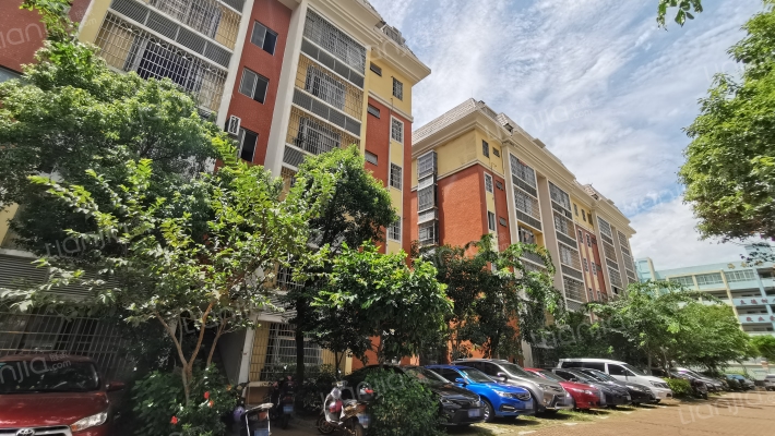 财银小区外景图