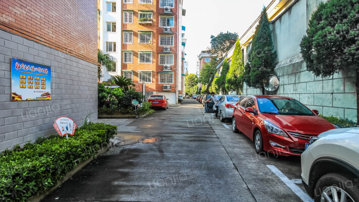 明月花园外景图