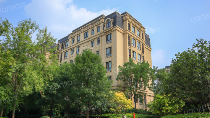 富田兴和苑外景图