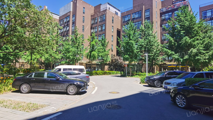 总部基地五区外景图