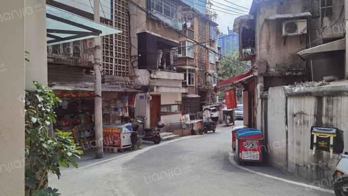 贵阳无线电四厂职工宿舍外景图