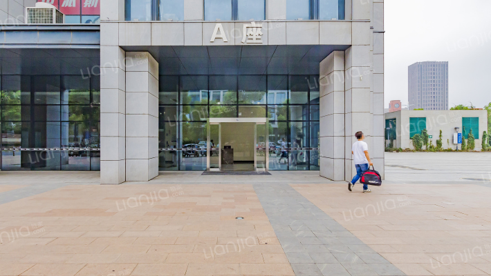 凤凰文化广场外景图