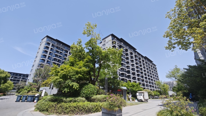 德信九溪云庄外景图