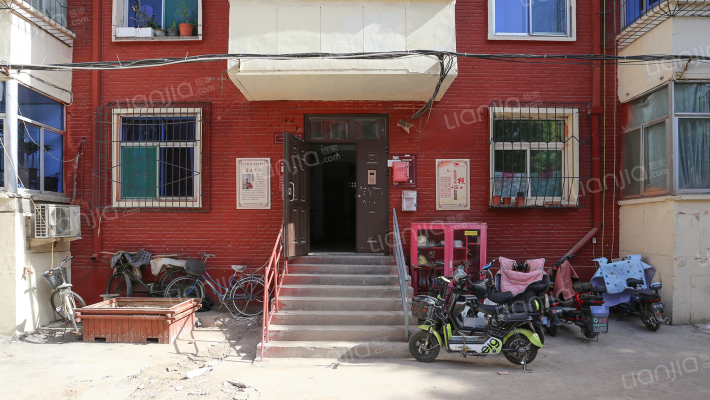 省建二公司院外景图