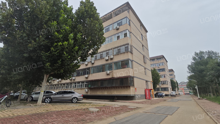 河北申后新村外景图