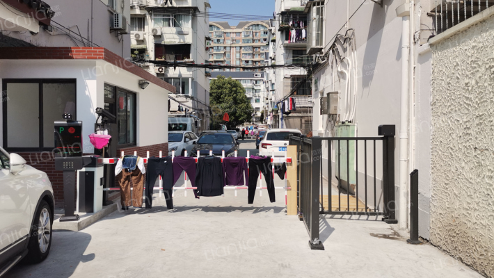 新泾二村外景图