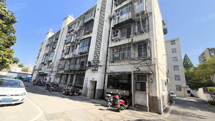 襄城公路段家属院外景图