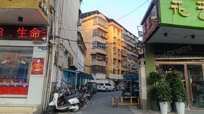 颍北小区外景图