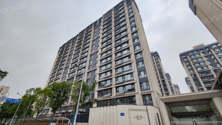 中海天钻外景图