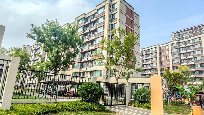 万科北宸之光A4臻园外景图