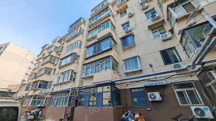 历山路48号外景图