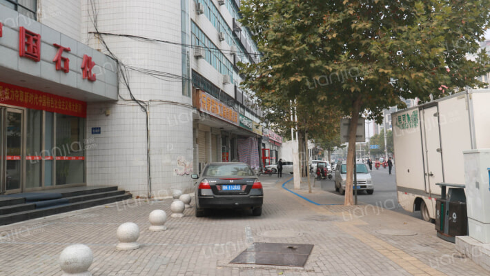 许昌市粮机厂住宅楼外景图