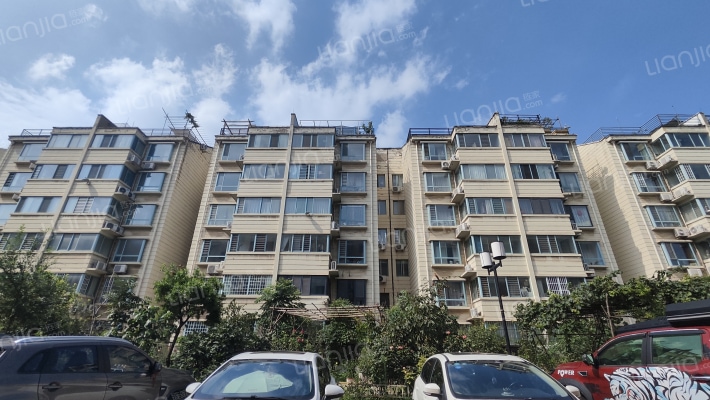 苹果怡园外景图