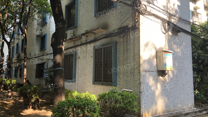 华宝新村外景图