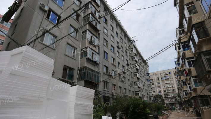 城建小区外景图