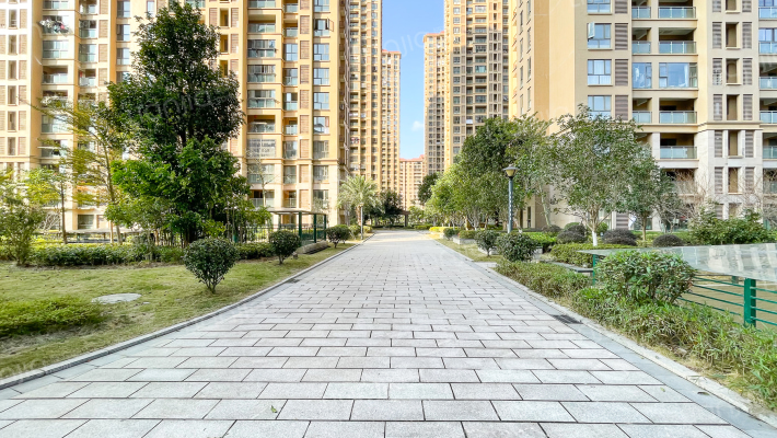 贵安新天地贵轩苑外景图