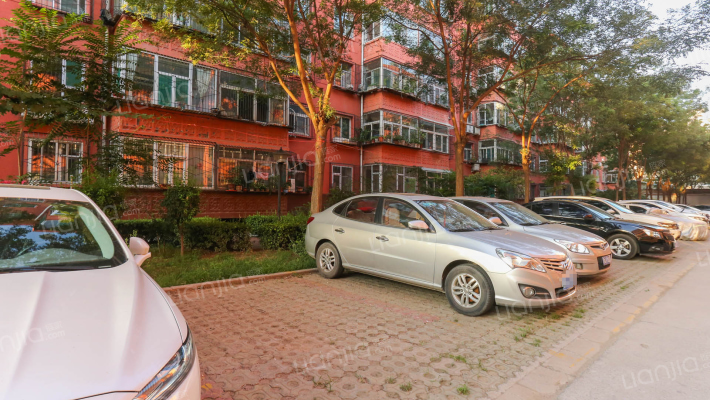 明悦小区外景图