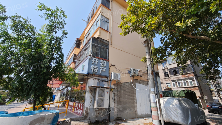 开封啤酒厂家属楼外景图