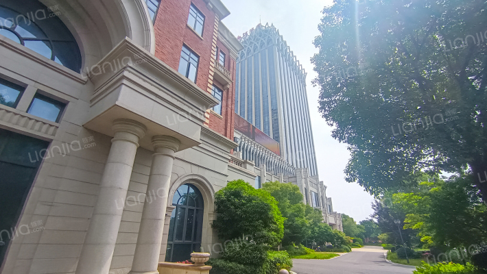 高桥阳光城外景图