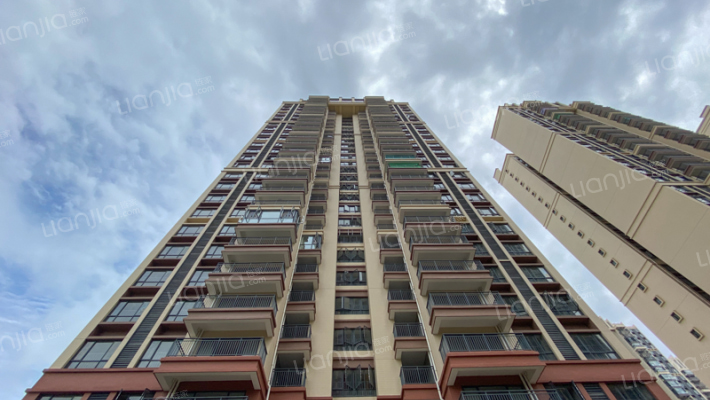 国邦御林湖花园外景图