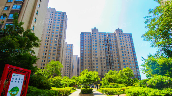 兰亭绿城外景图