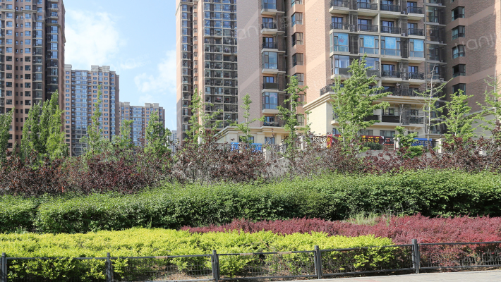 富力盈通国际公寓外景图