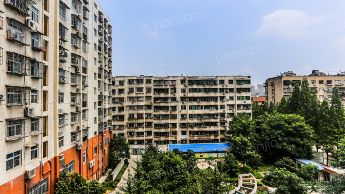 中房七彩阳光外景图