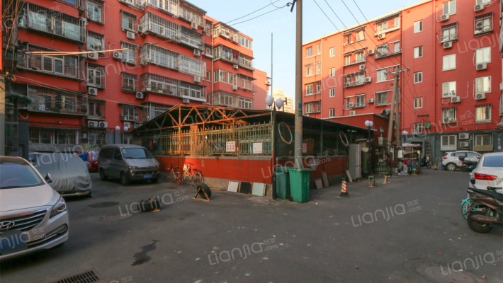 石榴庄西街外景图