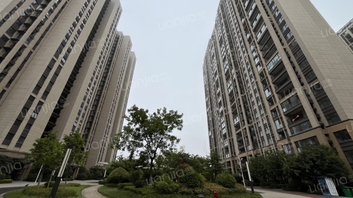 远洋·御城外景图