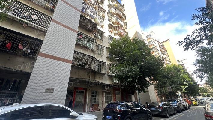 上横南路外景图