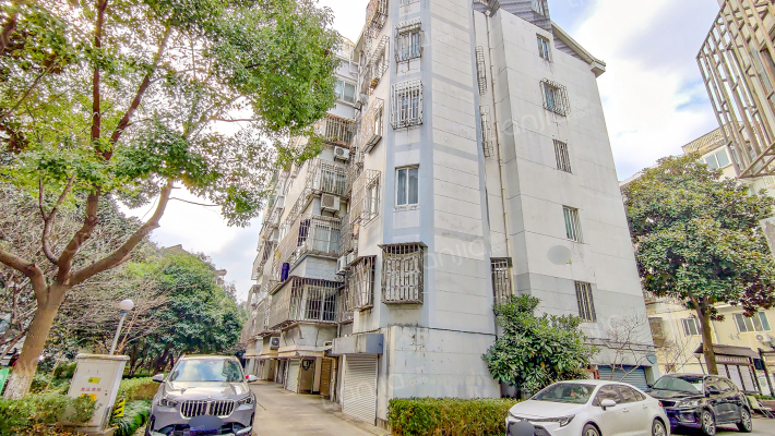 茅盾东路5-12号外景图