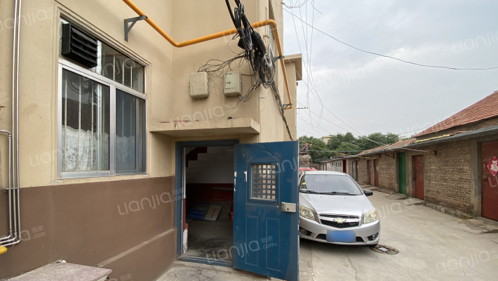 农机局宿舍外景图