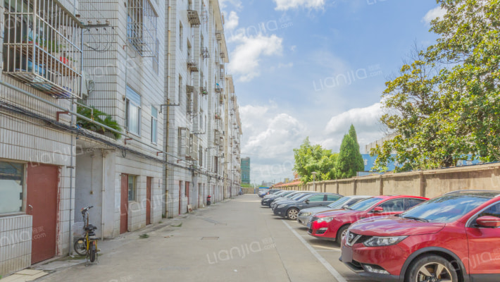 碧堂庙小区外景图