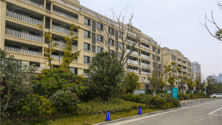 中海万锦北园外景图