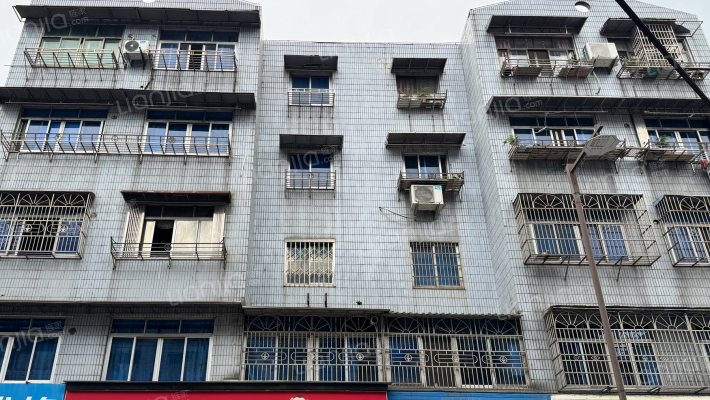 后史新村外景图