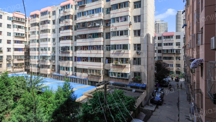 兰铁福苑小区外景图