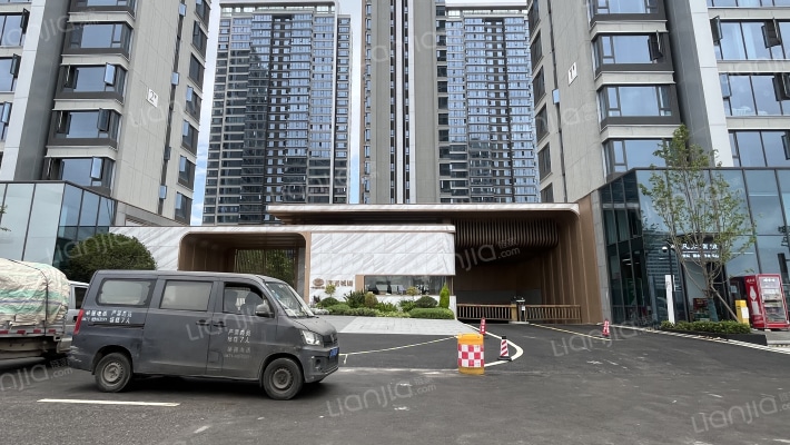 中国铁建西派城樾外景图