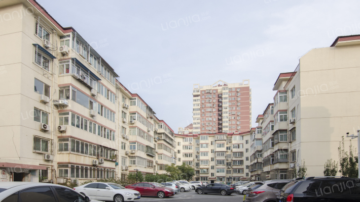 八角南里外景图