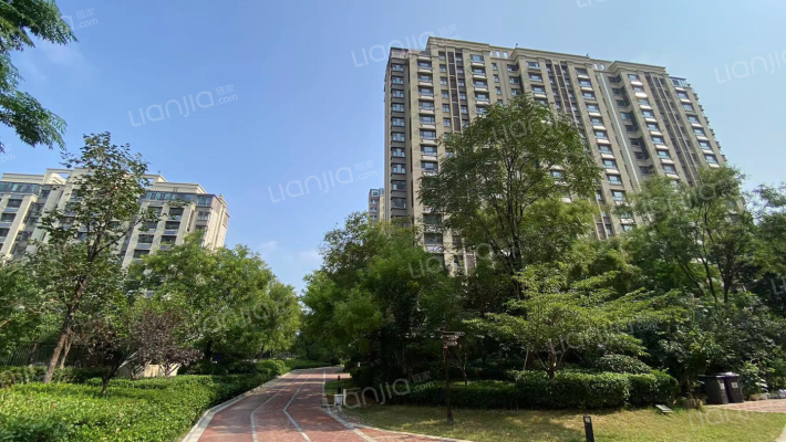 鲁能领秀公馆外景图