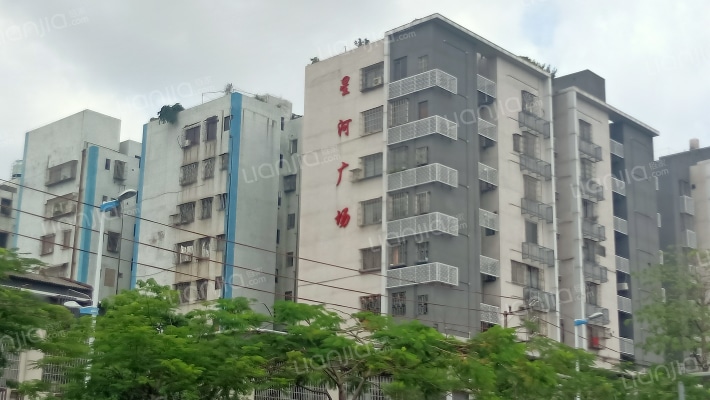 星河小区外景图