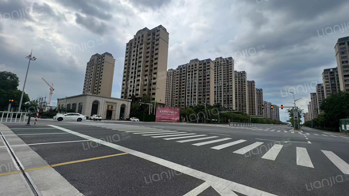 蓝瓴雅苑外景图