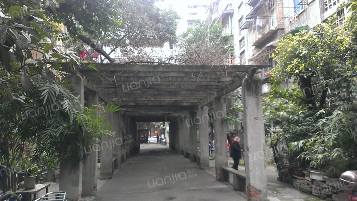 邮区中心局宿舍外景图