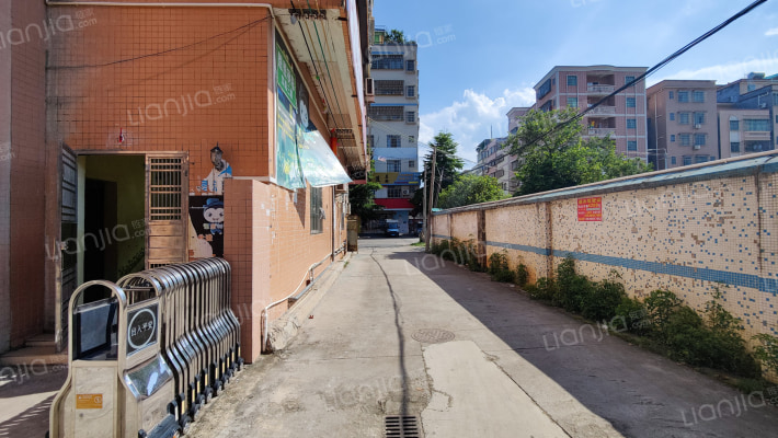 菁英领地外景图