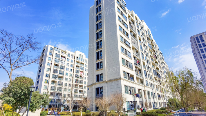 中南君悦府外景图